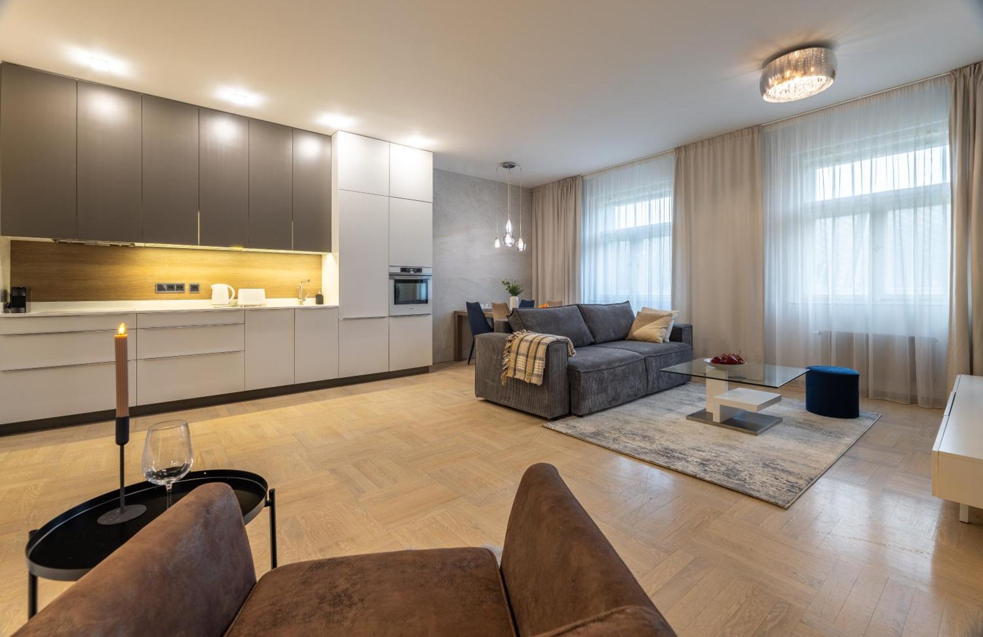 Apartmán Chic & New Town By Subway